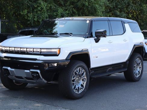 New 2026 GMC Hummer EV SUV AWD/4WD image 2