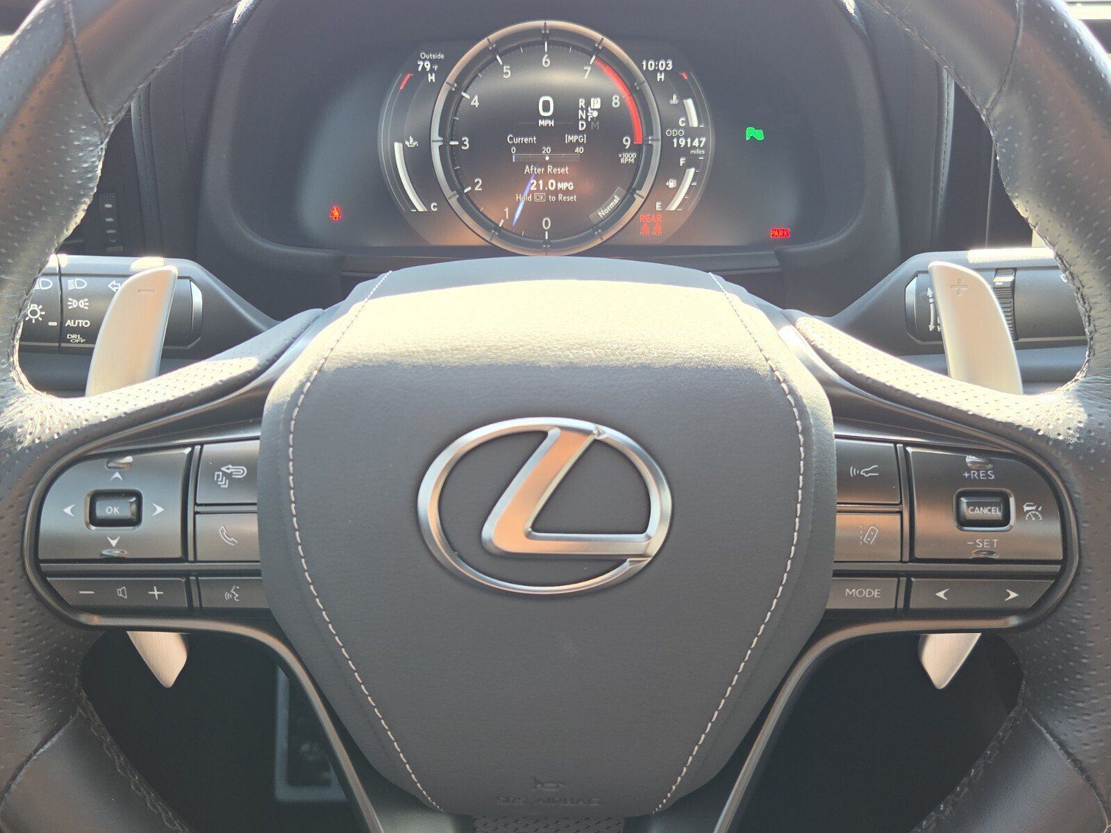 Used 2024 Lexus LC 500 Coupe w/ Dynamic Handling Package RWD image 25