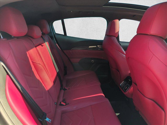 Used 2023 Maserati Grecale Trofeo AWD/4WD image 22