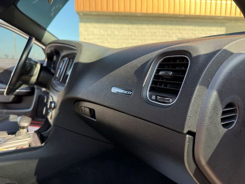 Used 2023 Dodge Charger SXT image 17