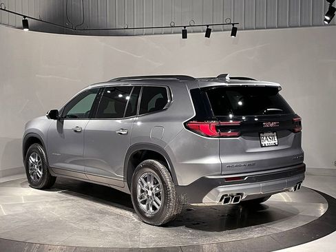 Used 2025 GMC Acadia Elevation image 14