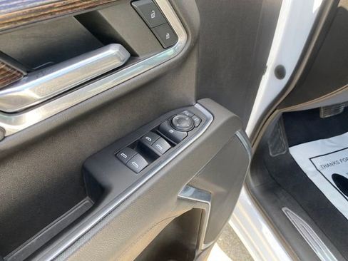 Used 2022 GMC Sierra 1500 Elevation AWD/4WD image 14