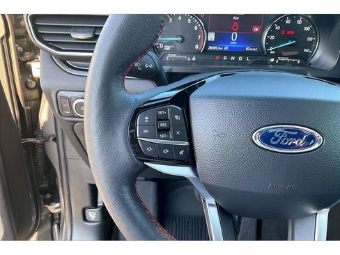 Used 2024 Ford Explorer ST-Line w/ Class IV Trailer Tow Package AWD/4WD image 10
