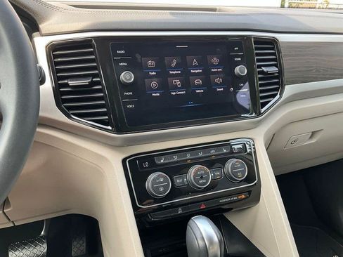 Certified 2023 Volkswagen Atlas SE AWD/4WD image 20