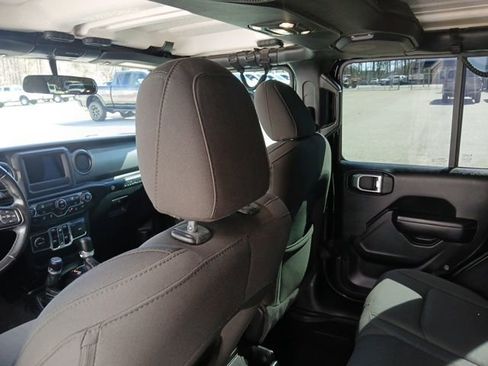 Used 2020 Jeep Wrangler Unlimited Sport S image 12