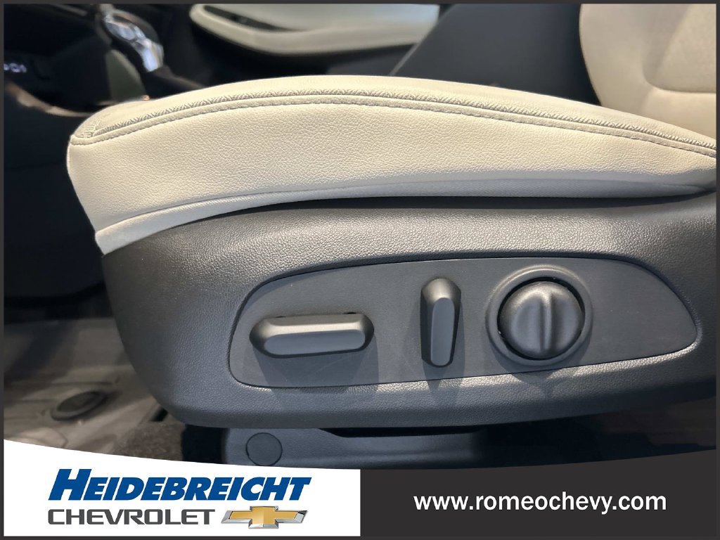 Used 2023 Buick Encore GX Select FWD image 14