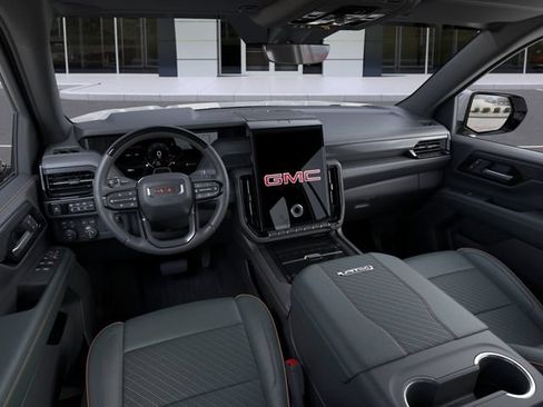 New 2026 GMC Yukon AT4 AWD/4WD image 15