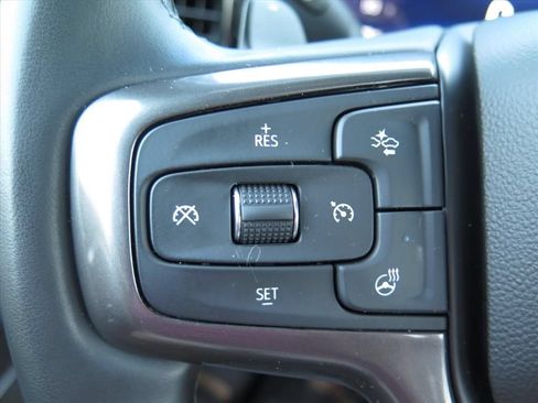 Used 2025 Chevrolet Silverado 1500 High Country AWD/4WD image 20