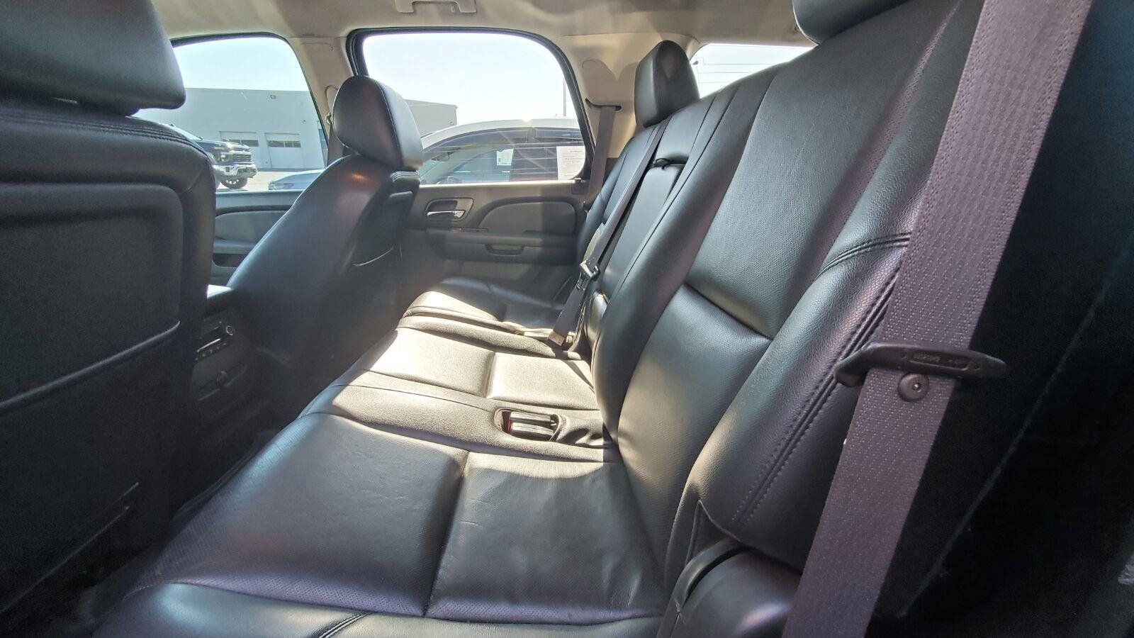 Used 2013 Chevrolet Tahoe LTZ AWD/4WD image 5