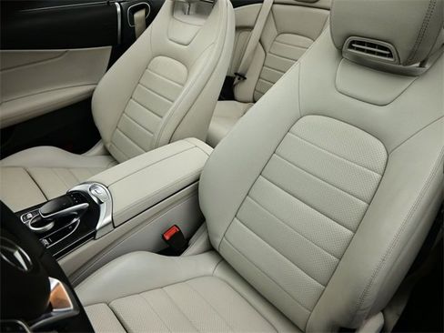 Used 2018 Mercedes-Benz C 300 Cabriolet image 16