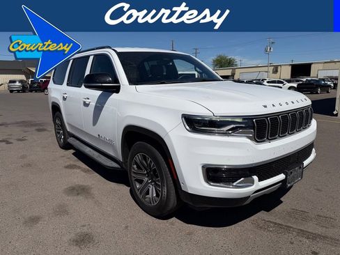 Used 2024 Jeep Wagoneer L Series II image 1