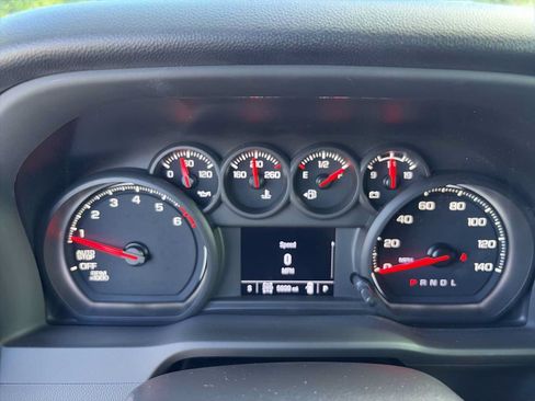 Used 2024 Chevrolet Silverado 1500 Custom Trail Boss AWD/4WD image 10