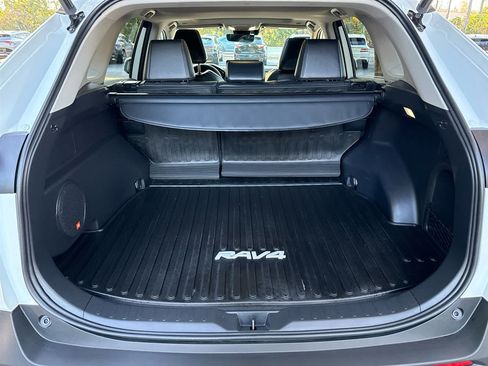 Used 2023 Toyota RAV4 Limited image 13