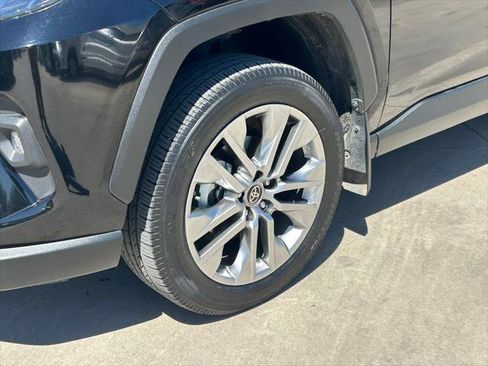 Certified 2024 Toyota RAV4 XLE Premium image 9