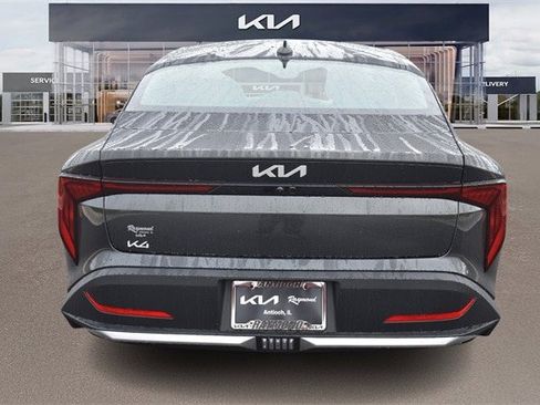 New 2025 Kia K4 EX image 4