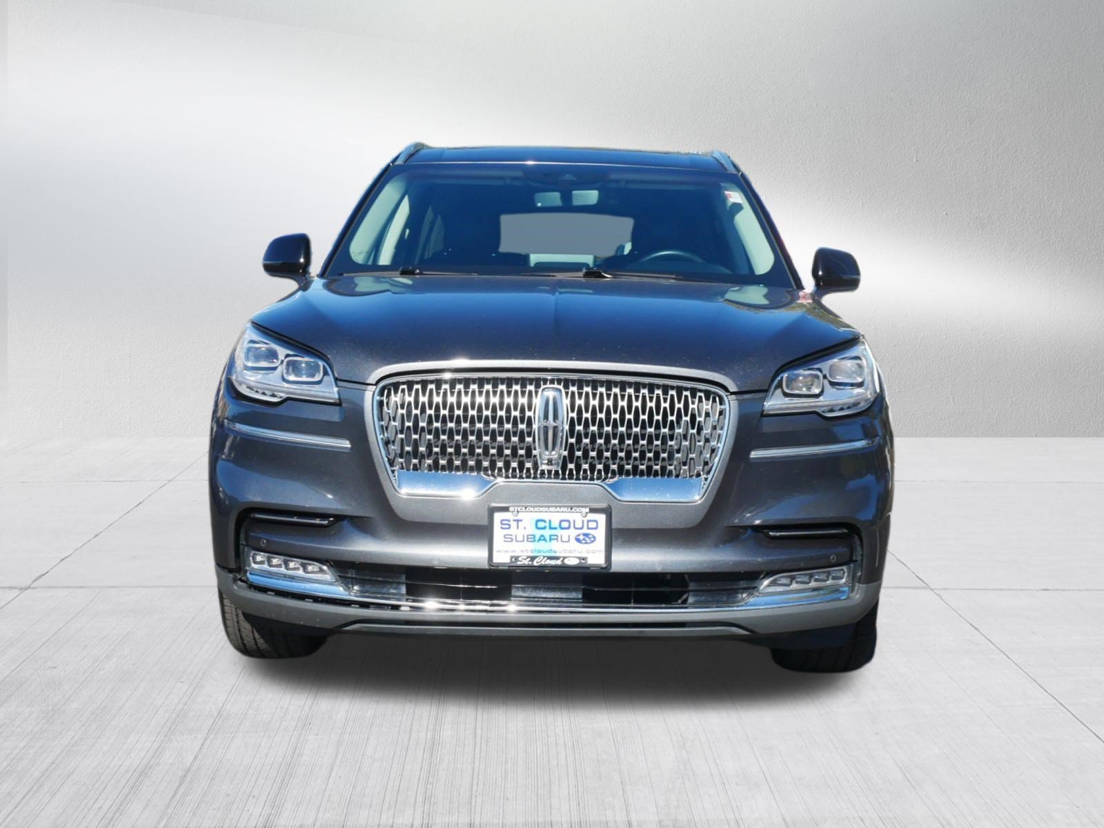 Used 2020 Lincoln Aviator Reserve w/ Equipment Group 202A AWD/4WD image 2