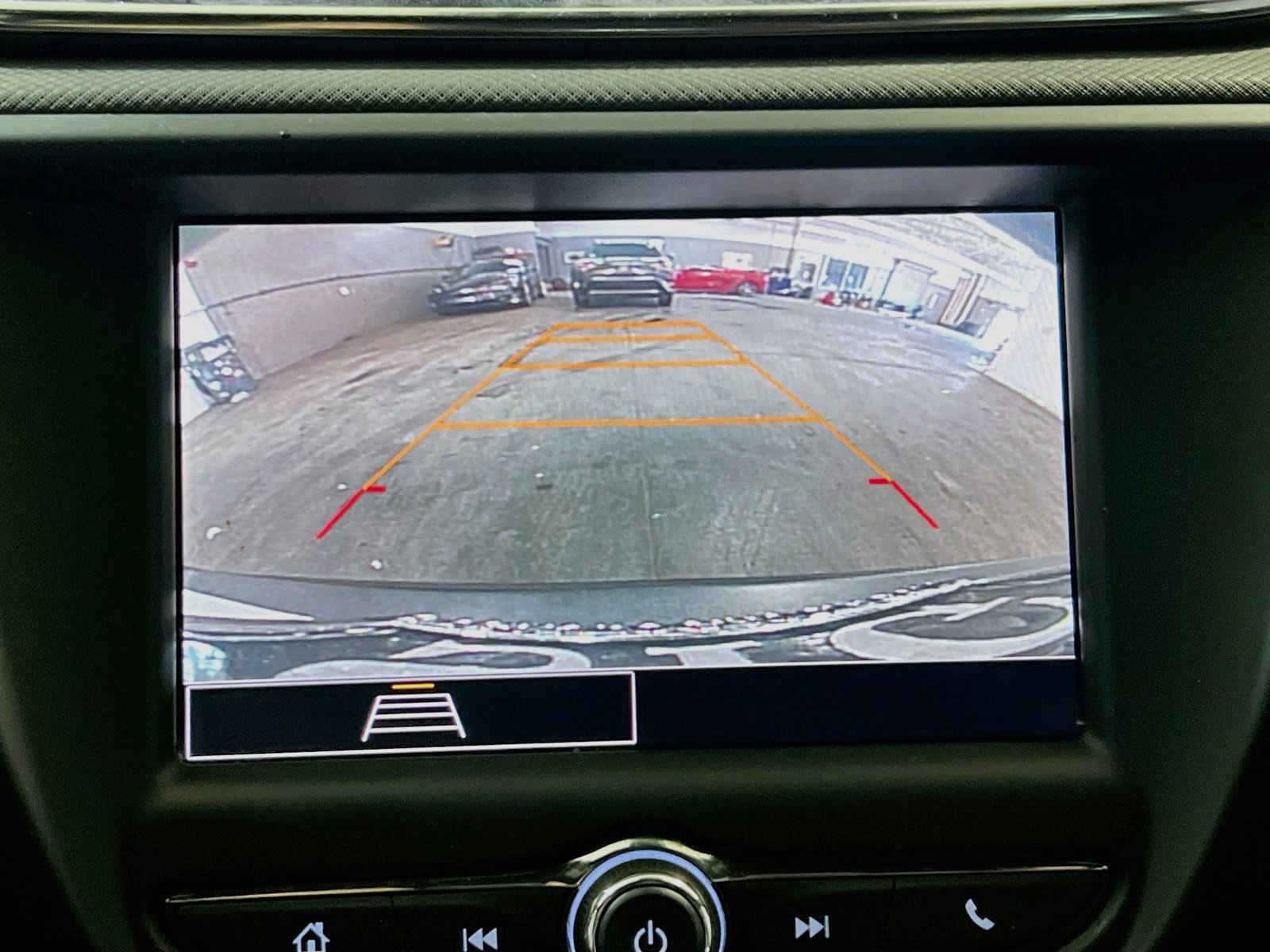 Used 2022 Chevrolet TrailBlazer RS FWD image 9