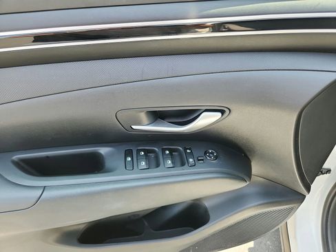 Used 2024 Hyundai Santa Cruz SE FWD image 20