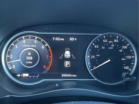 Used 2019 Nissan Kicks SV FWD image 15