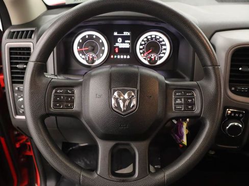 Used 2014 RAM 1500 Express RWD image 12