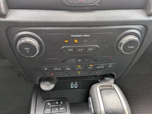 Used 2022 Ford Ranger Lariat w/ Tremor Off-Road Package AWD/4WD image 20