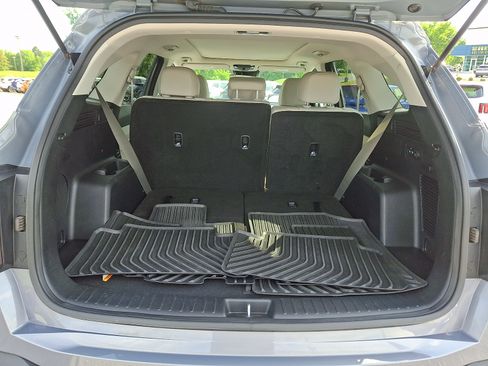 Certified 2025 Kia Sorento S w/ Panoramic Sunroof Package AWD/4WD image 31