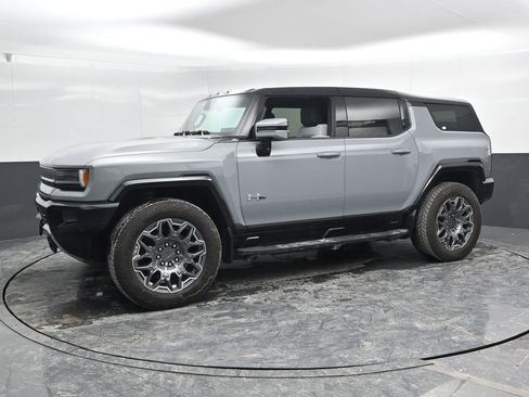 Used 2024 GMC Hummer EV 3X image 9