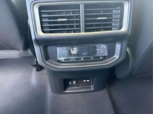 New 2026 Volkswagen Atlas SEL Premium R-Line AWD/4WD image 5