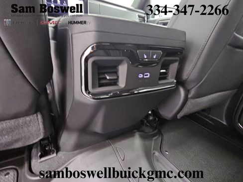 New 2026 GMC Sierra 1500 AT4 w/ AT4 Premium Package AWD/4WD image 32
