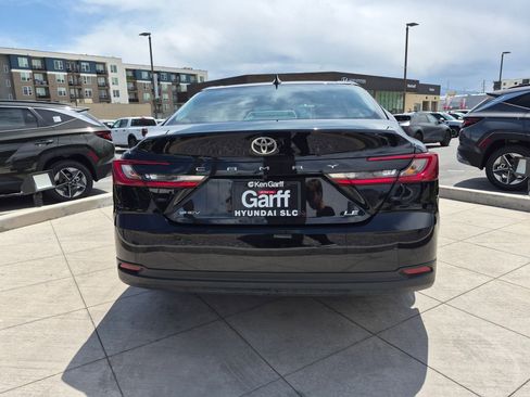 Used 2026 Toyota Camry LE FWD image 5
