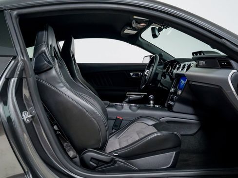 Used 2017 Ford Mustang GT Premium w/ Equipment Group 401A image 30