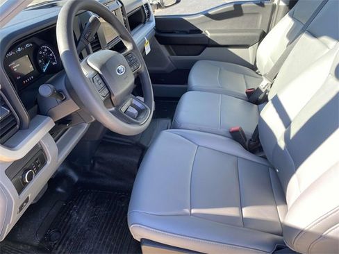 New 2025 Ford F550 4x4 Crew Cab Super Duty image 12