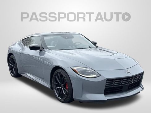 Used 2024 Nissan Z Performance w/ Floor Mat Package image 6