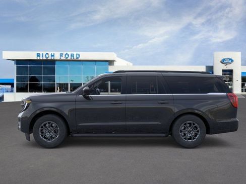 New 2025 Ford Expedition Max Active RWD image 4