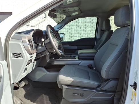 Used 2025 Ford F150 XLT w/ Equipment Group 301A Standard image 12