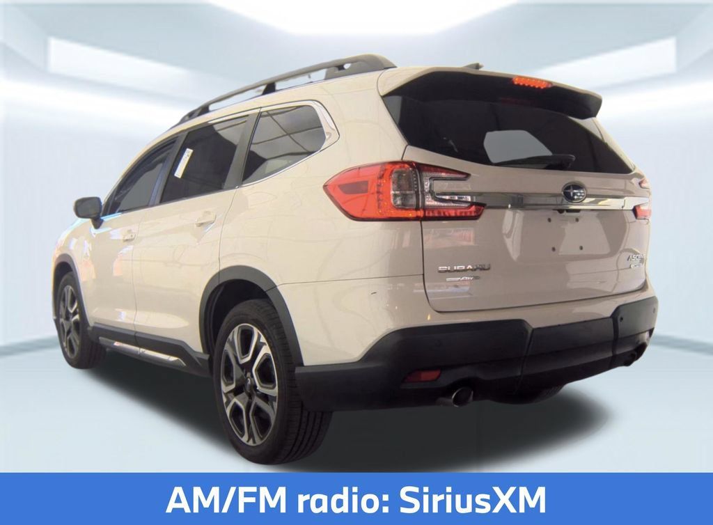 Used 2023 Subaru Ascent Limited AWD/4WD image 4