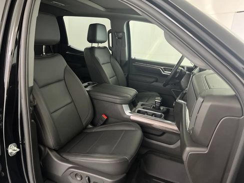 Used 2025 Chevrolet Silverado 1500 LTZ w/ Technology Package AWD/4WD image 20