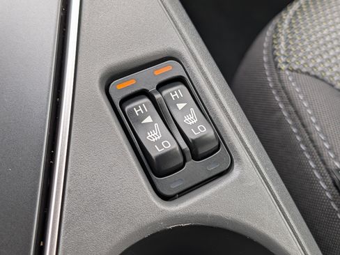 Used 2024 Subaru Crosstrek 2.0i Premium image 28