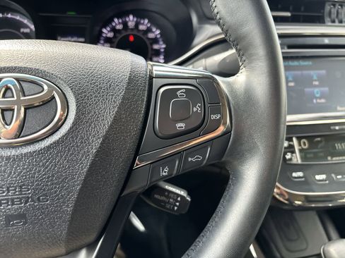 Used 2018 Toyota Avalon Limited w/ Carpet Mat Package FWD image 13