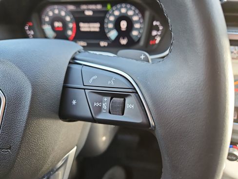 Used 2024 Audi Q3 2.0T Premium Plus image 26