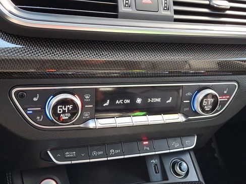 Used 2018 Audi SQ5 Premium Plus AWD/4WD image 18
