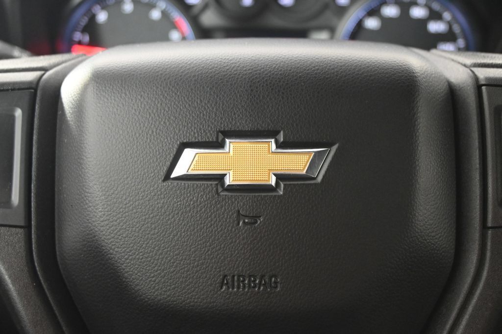 Used 2021 Chevrolet Silverado 2500 W/T w/ WT Convenience Package AWD/4WD image 38