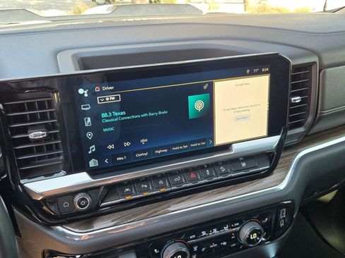 Certified 2023 Chevrolet Silverado 1500 LT Trail Boss w/ LT Trail Boss Premium Package image 17