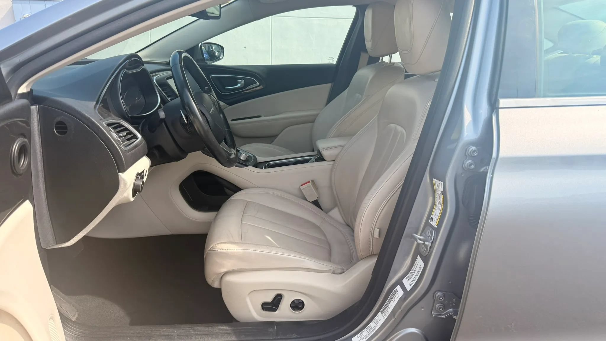 Used 2015 Chrysler 200 C w/ Navigation & Sound Group I FWD image 12