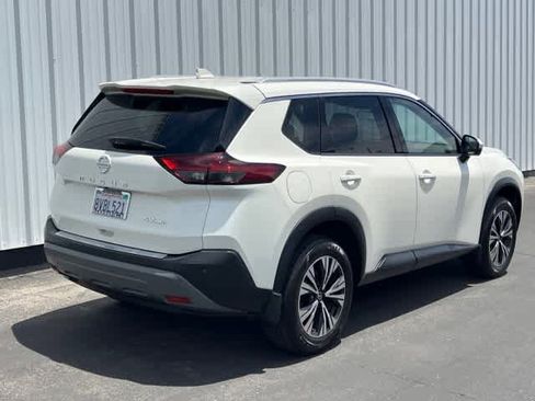 Used 2021 Nissan Rogue SV w/ Premium Package AWD/4WD image 6
