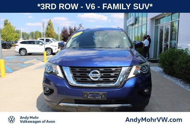 Used 2020 Nissan Pathfinder SL FWD image 2