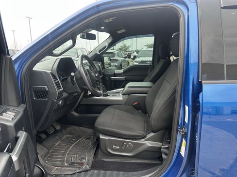 Used 2017 Ford F150 XLT w/ Equipment Group 302A Luxury AWD/4WD image 8