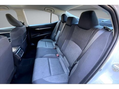 Used 2025 Toyota Camry LE FWD image 35