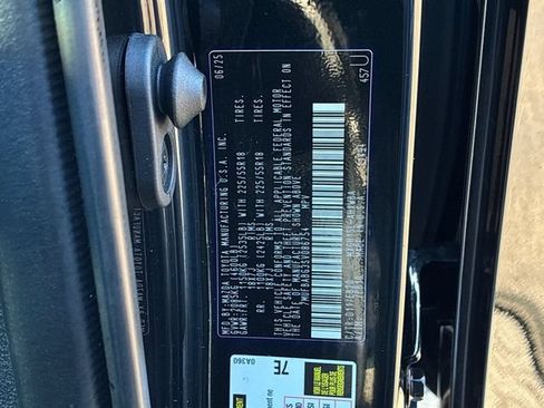 Certified 2025 Toyota Corolla Cross AWD Hybrid w/ Convenience Package image 32