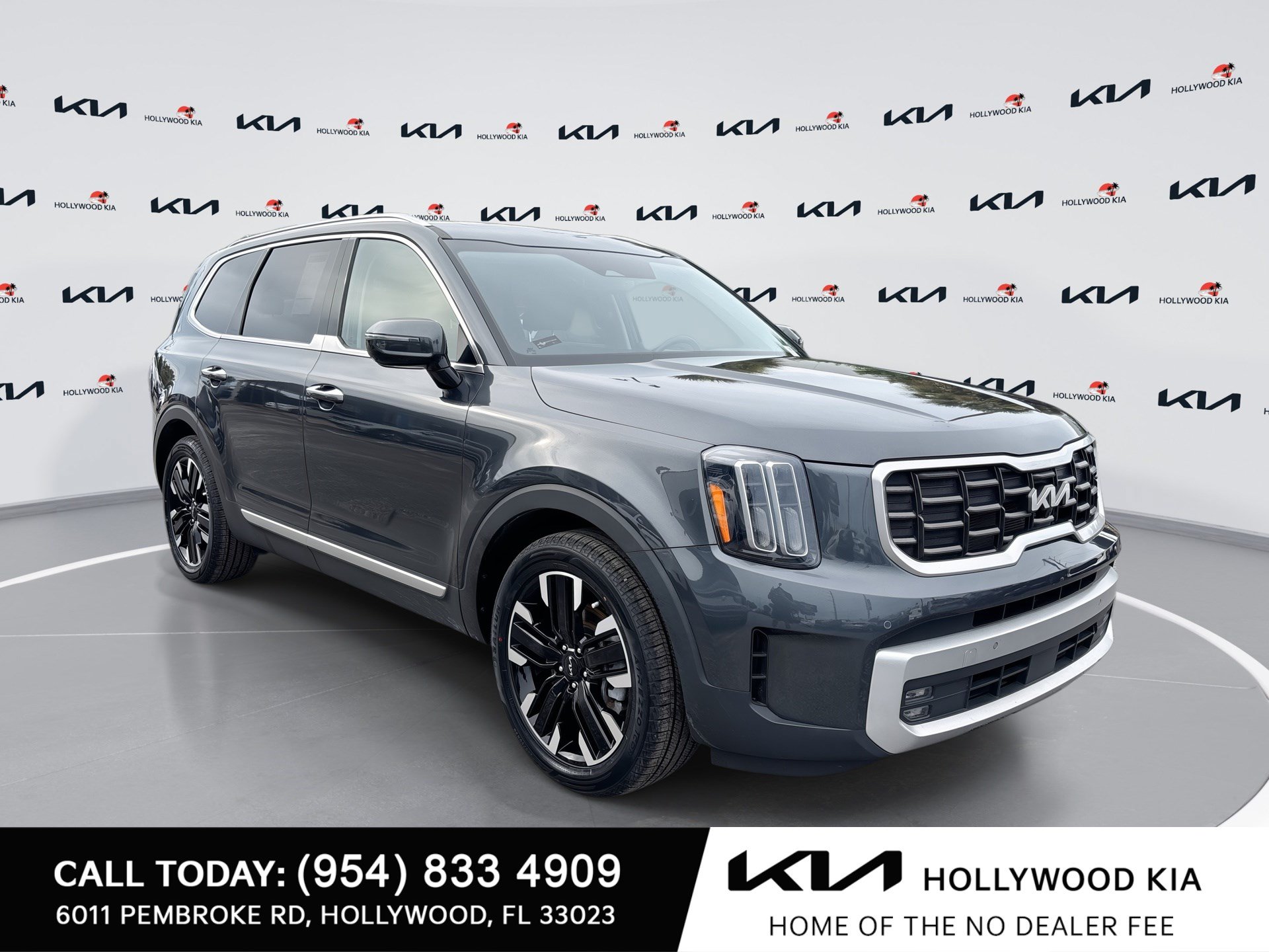 Certified 2024 Kia Telluride SX w/ Towing Package AWD/4WD image 1